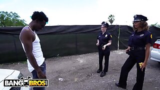BANGBROS - Unlucky Suspect Gets Labyrinthine Up Anent Some Super Sexy Female Cops